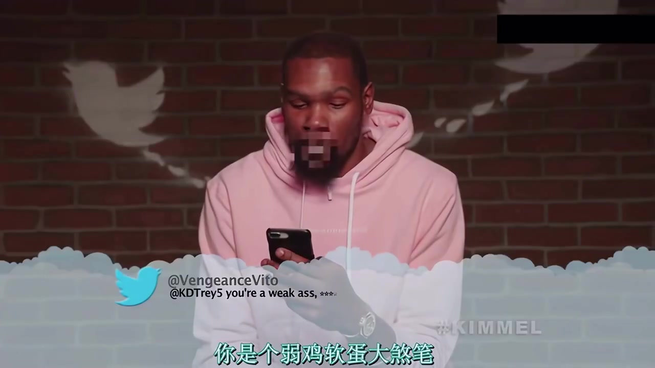  太經(jīng)典了！當(dāng)NBA球星讀網(wǎng)友惡毒評論！當(dāng)年的西蒙斯真是太搞笑了