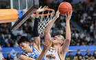  王嵐嵚高得分，三人雙殺，遼寧本鋼勝福建晉江。