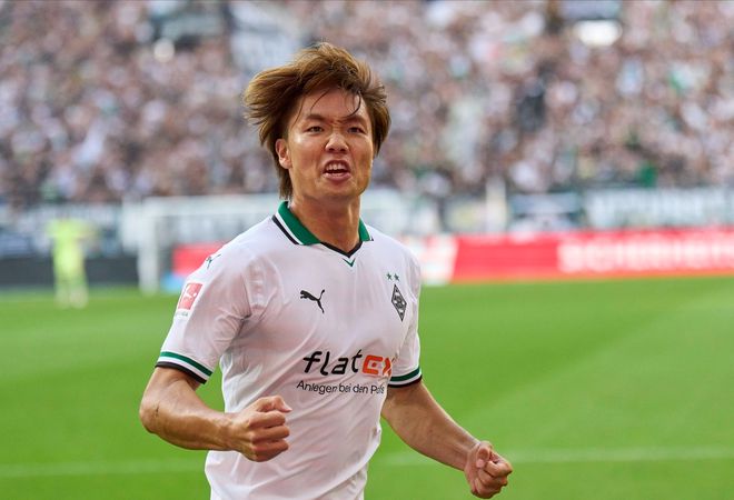  日本球星27歲閃耀歐洲，凌空斬世界波，驚艷全場(chǎng)！