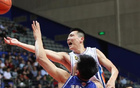  劉鵬換美，上海男籃1勝9負，換盧偉能否扭轉(zhuǎn)頹勢？