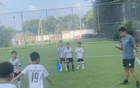  王曉龍：帶幼童踢8人制，多人制助理解足球。