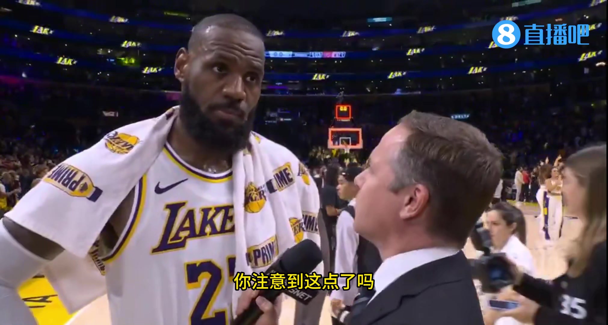  39歲還背靠背三雙！詹姆斯：濃眉受傷下場(chǎng)，我別無選擇，只能扛起球隊(duì)