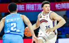  上海男籃大勝17分，盧偉穩(wěn)定，李添榮傷退，洛夫頓15+13。