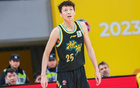  趙巖昊表現(xiàn)亮眼，7中4得13分，防守出色1斷2帽，三分4中1。