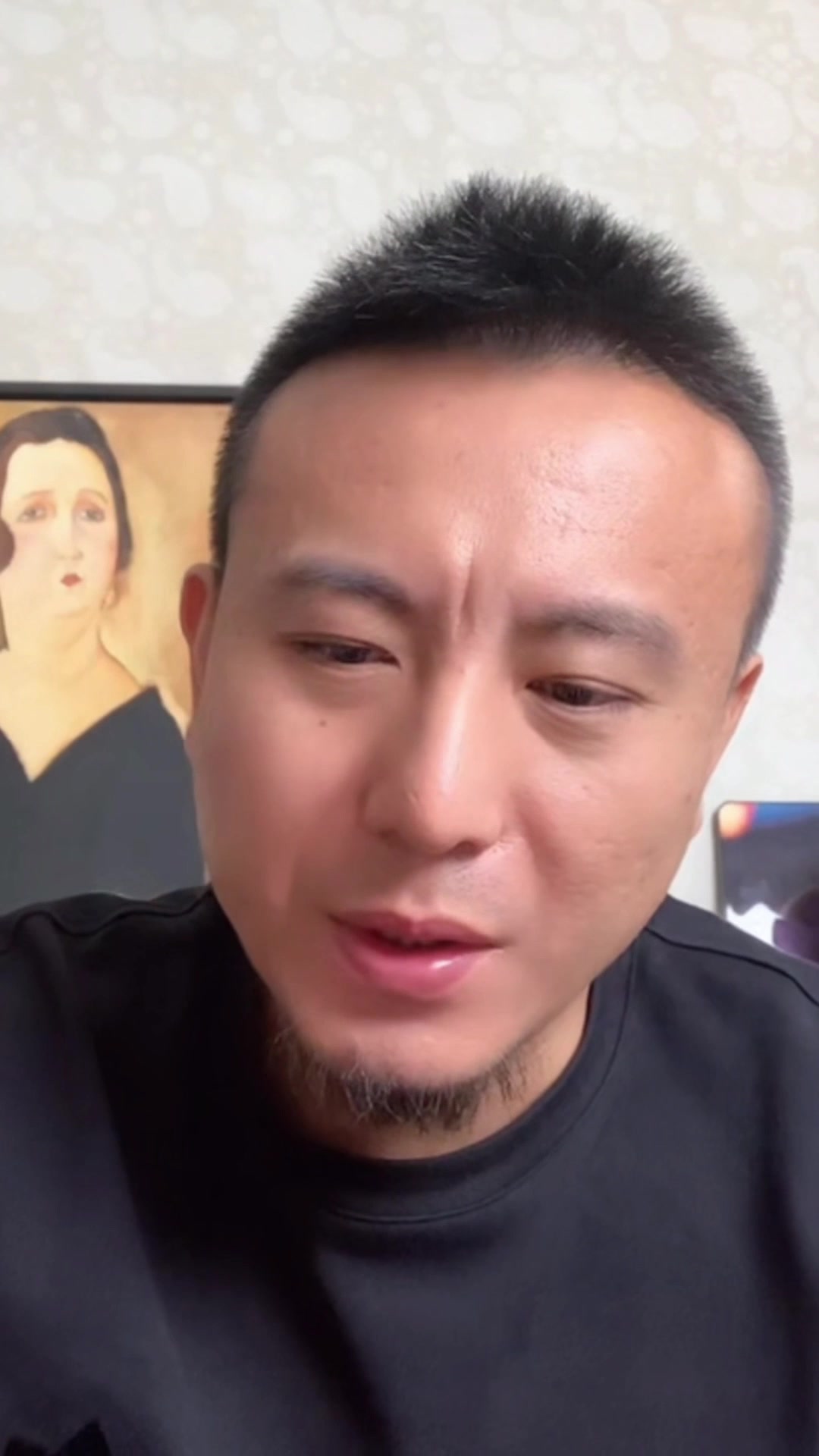  毛劍卿評(píng)國(guó)足首發(fā)：人員變動(dòng)大 擔(dān)心林良銘和韋世豪配合打不起來(lái)